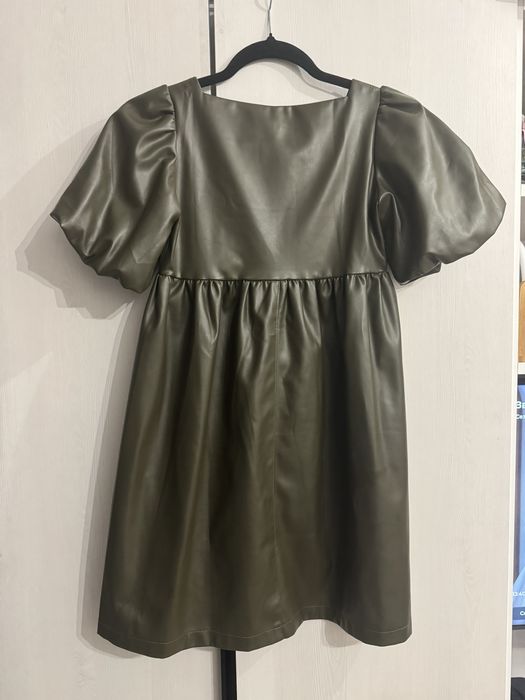 Сукня для дівчинки святкова з еко шкіри в стилі Zara