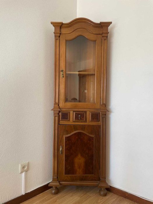 Móvel de canto madeira