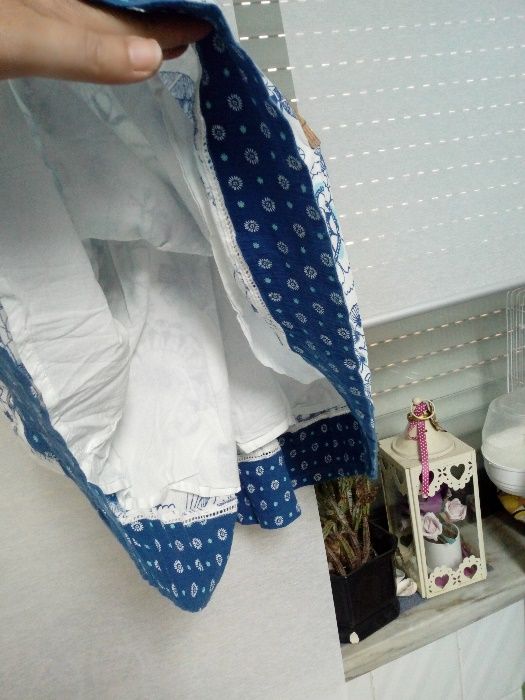 Vestido giríssimo VERTBAUDET, Tamanho 6, como NOVO Portes incluídos