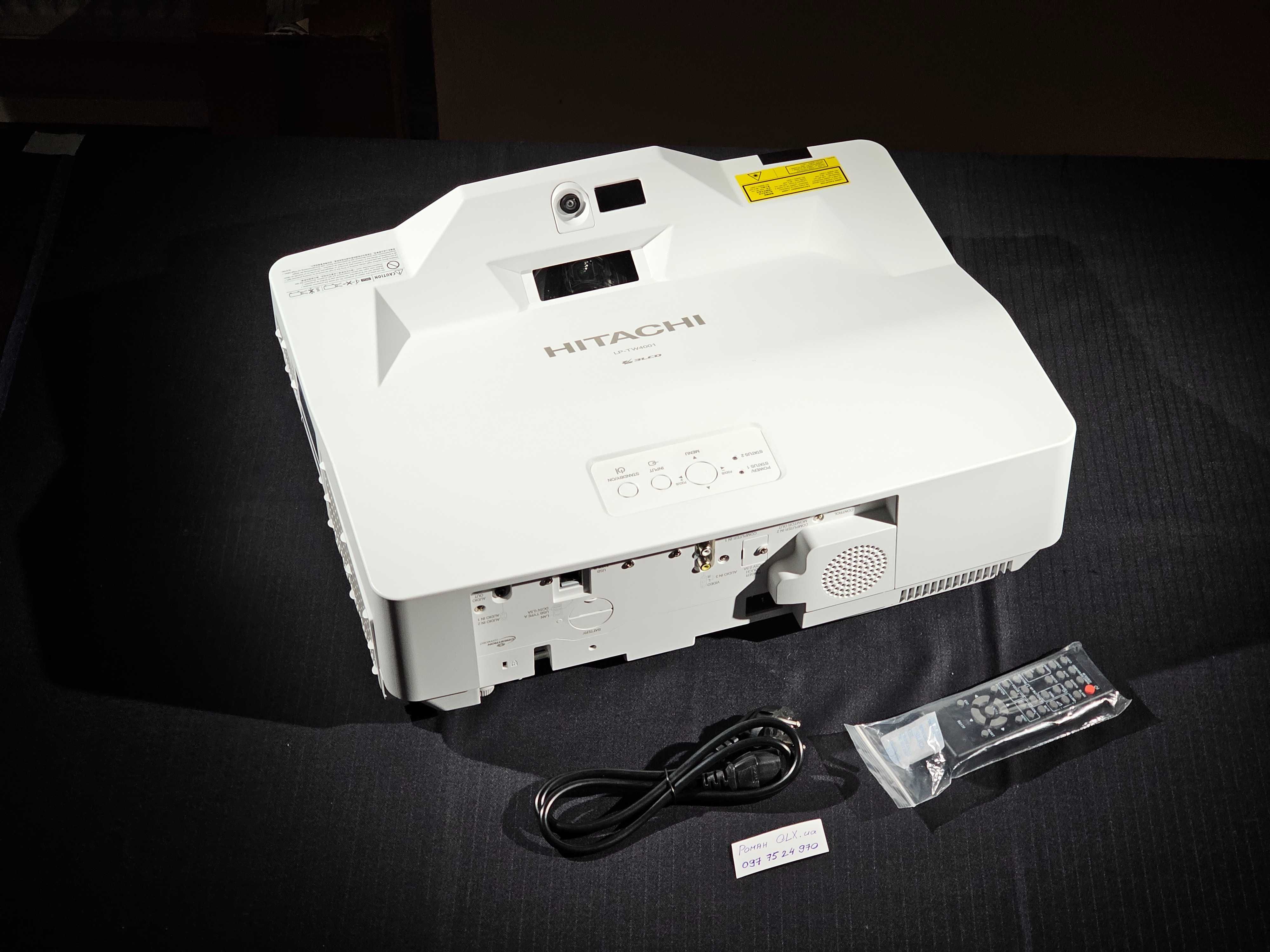 Інтерактивний проектор LED+Laser HITACHI LP-TW4001 / AW3001 дошка