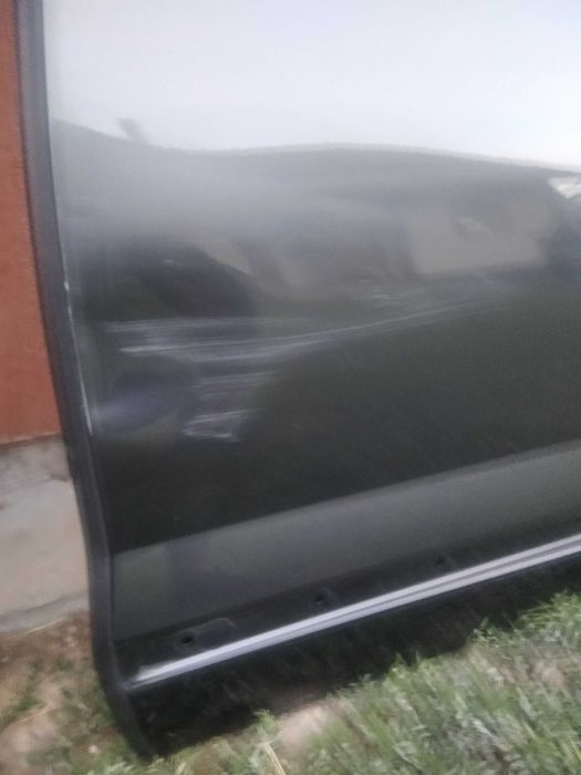 Двері ліві Пежо 5008