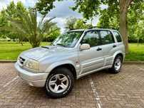 Suzuki Grand Vitara Metal Top 2.0 TDi