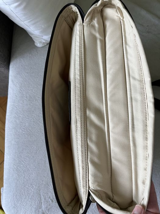 Продам сумку Knomo London для планшета або ноутбука з карманами