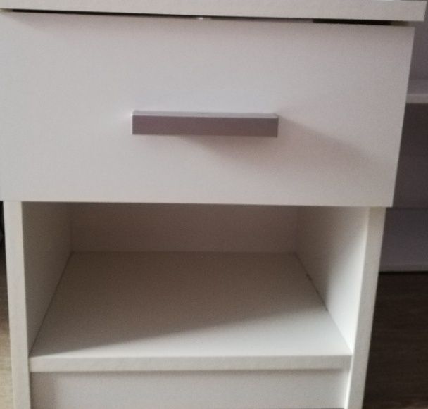 Nowa Szafeczka Nocna