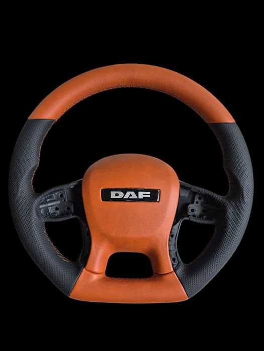 Kier Center obszywanie kierownic, obszycie kierownicy skórą, alcantarą