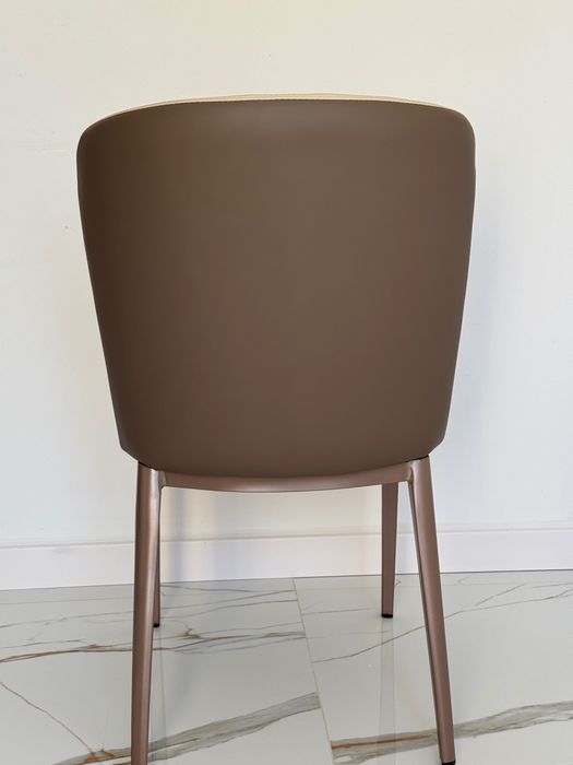 Elegancki Zestaw Stół z 6 Krzesłami – Marmurowy Blat / Beżowe Krzesła