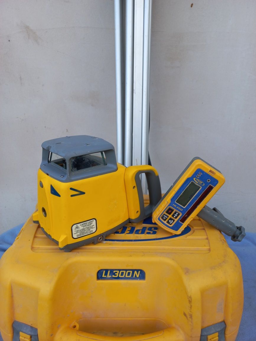 Spectra Precision LL300N Niwelator obrotowy
