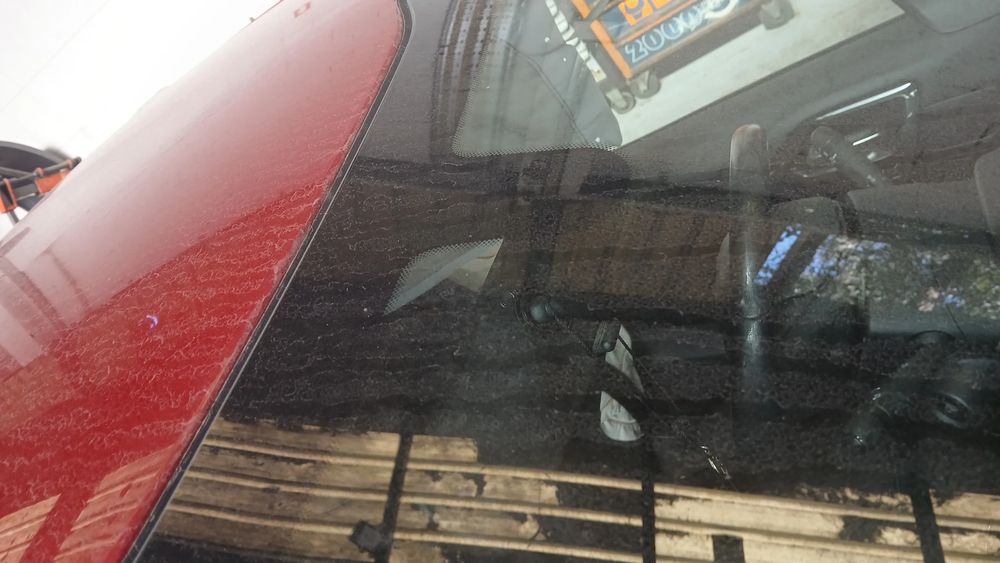 Pára-brisas PEUGEOT 208