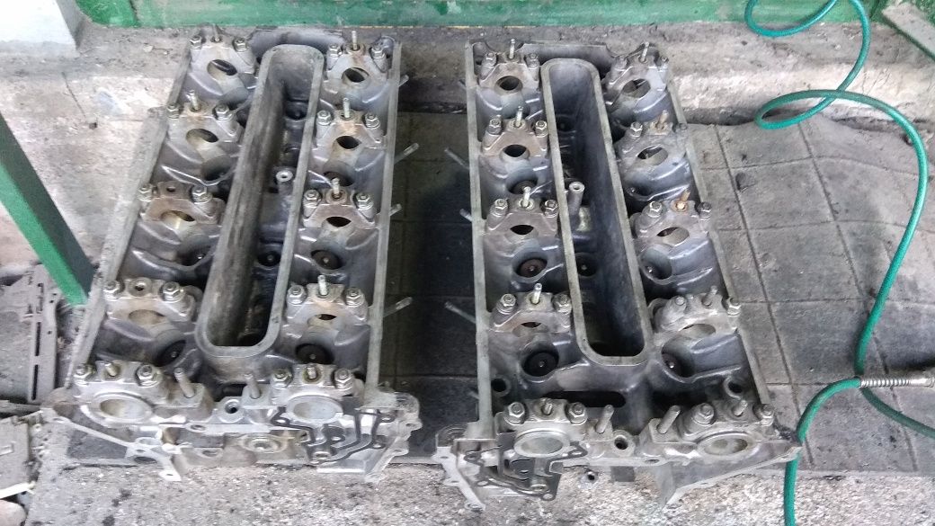 Головки блока Range Rover 4.4 m62b44 448s2