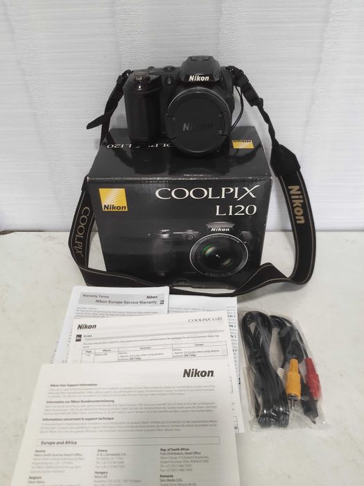 Фотоапарат Nikon Coolpix L120