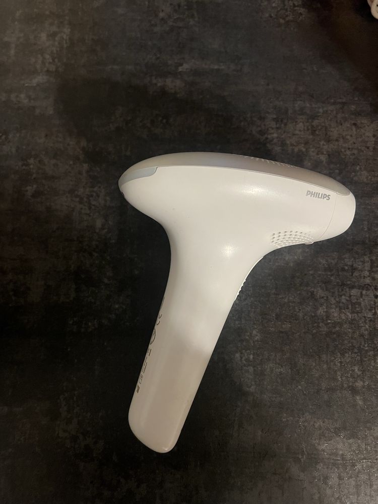 Depilator laserowy PHILIPS