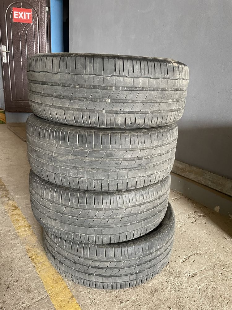 продам резину летнюю 255/55 R19