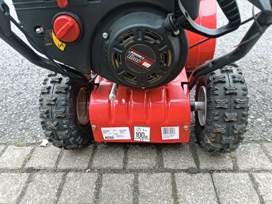 MTD M 56 - odśnieżarka spalinowa,  5 KM, Piękny stan .