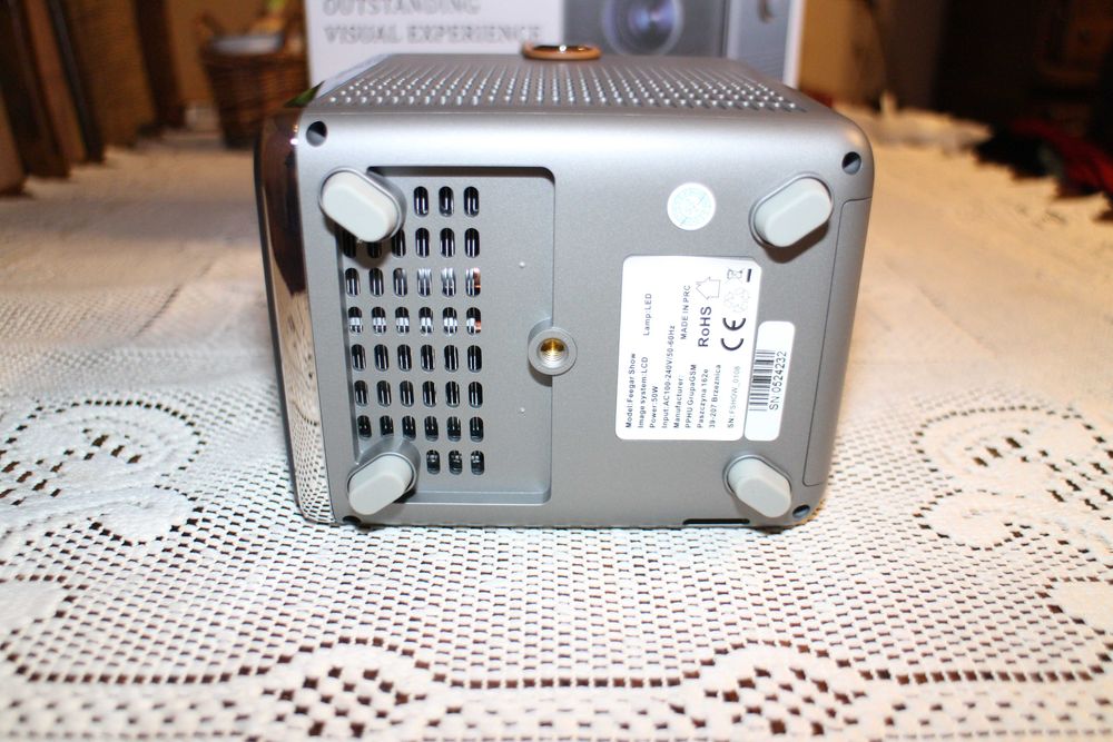 Rzutnik Mini Projektor TV LED Przenośny Full HD WiFi 5G Bluetooth NOWY