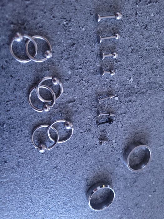 Piercing kolczyki stal chirurgiczna komplet