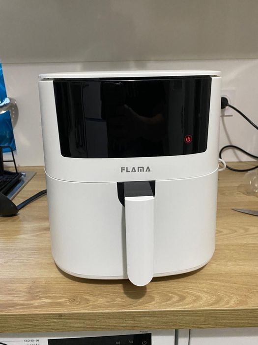 Fritadeira sem óleo FLAMA 7L