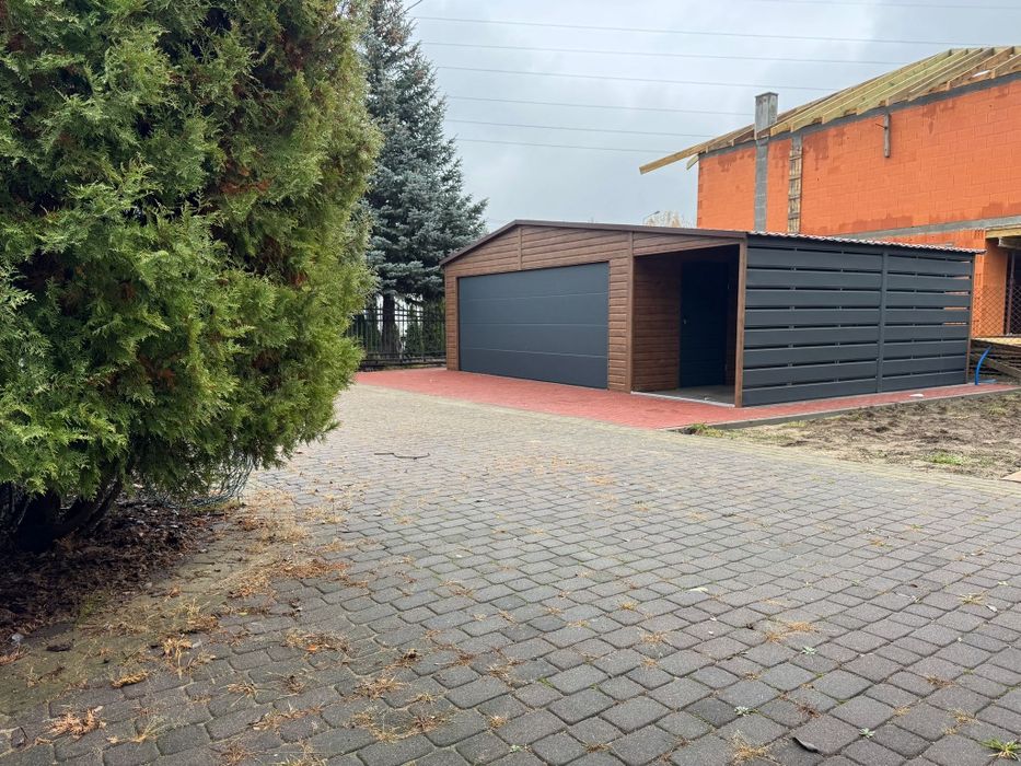 Garaż z bramą segmentową premium