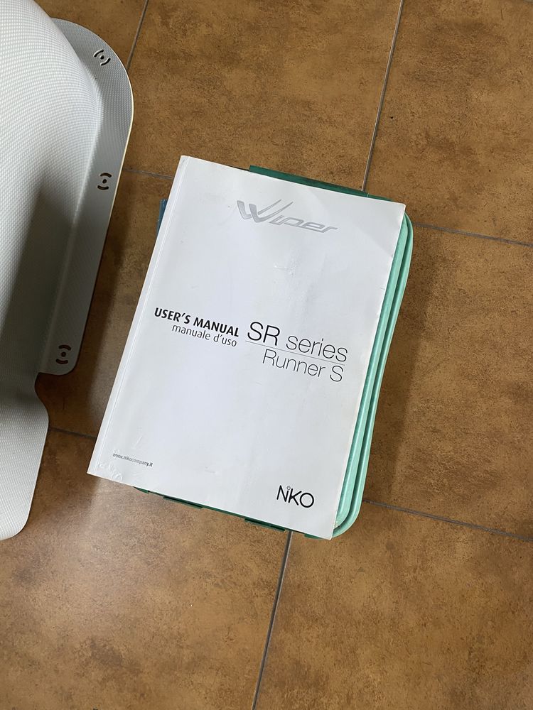 Robot koszący Wiper seria SR Runner S