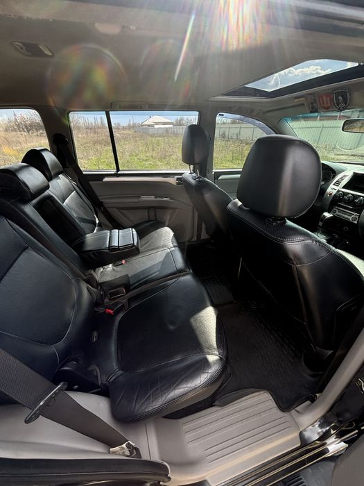 Продам mitsubishi pajero sport 2011 года