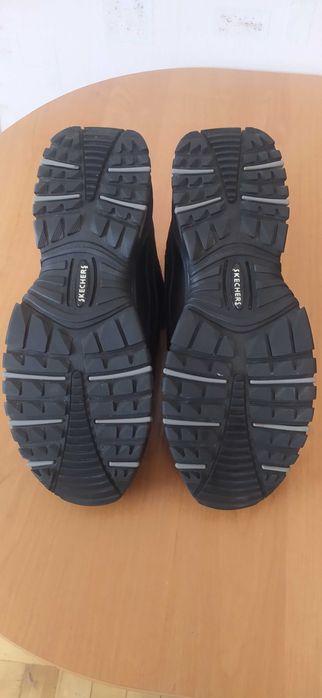 Кроссовки женские Skechers размер 41