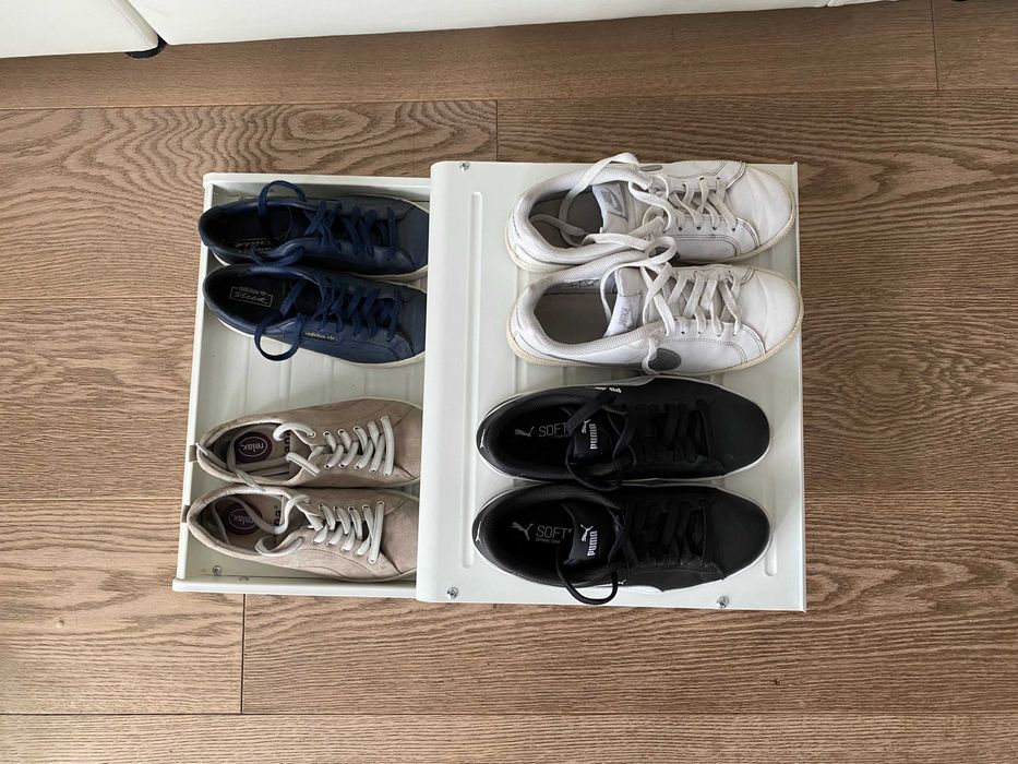 wysuwana pólka na buty