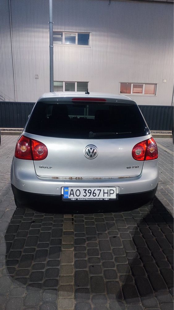 Продам Volkswagen Golf 5