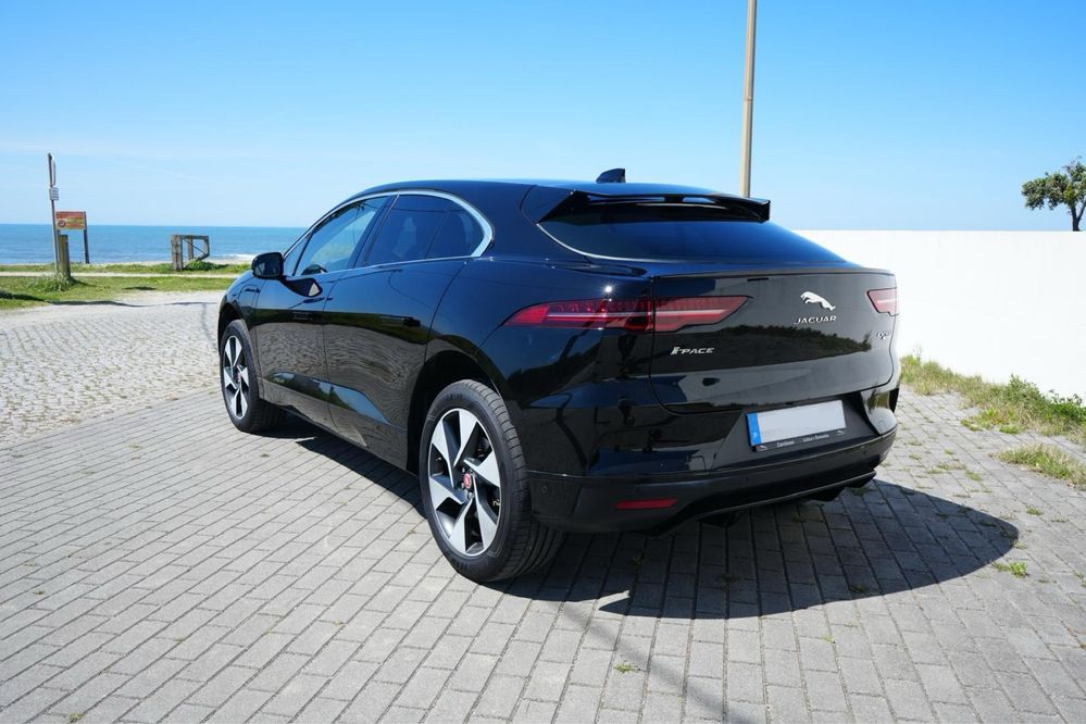 Jaguar I-PACE EV400 AWD S
