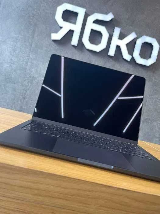 Оплата частинами | Кредит MacBook AIR M2 15 used 8\512gb Акція