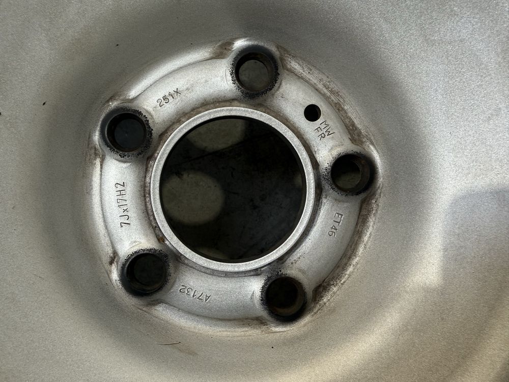 Koło Peugeot Expert 17” pojedyncze 1 szt