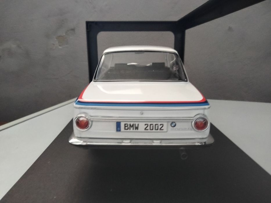 Miniaturas de carros 1.18