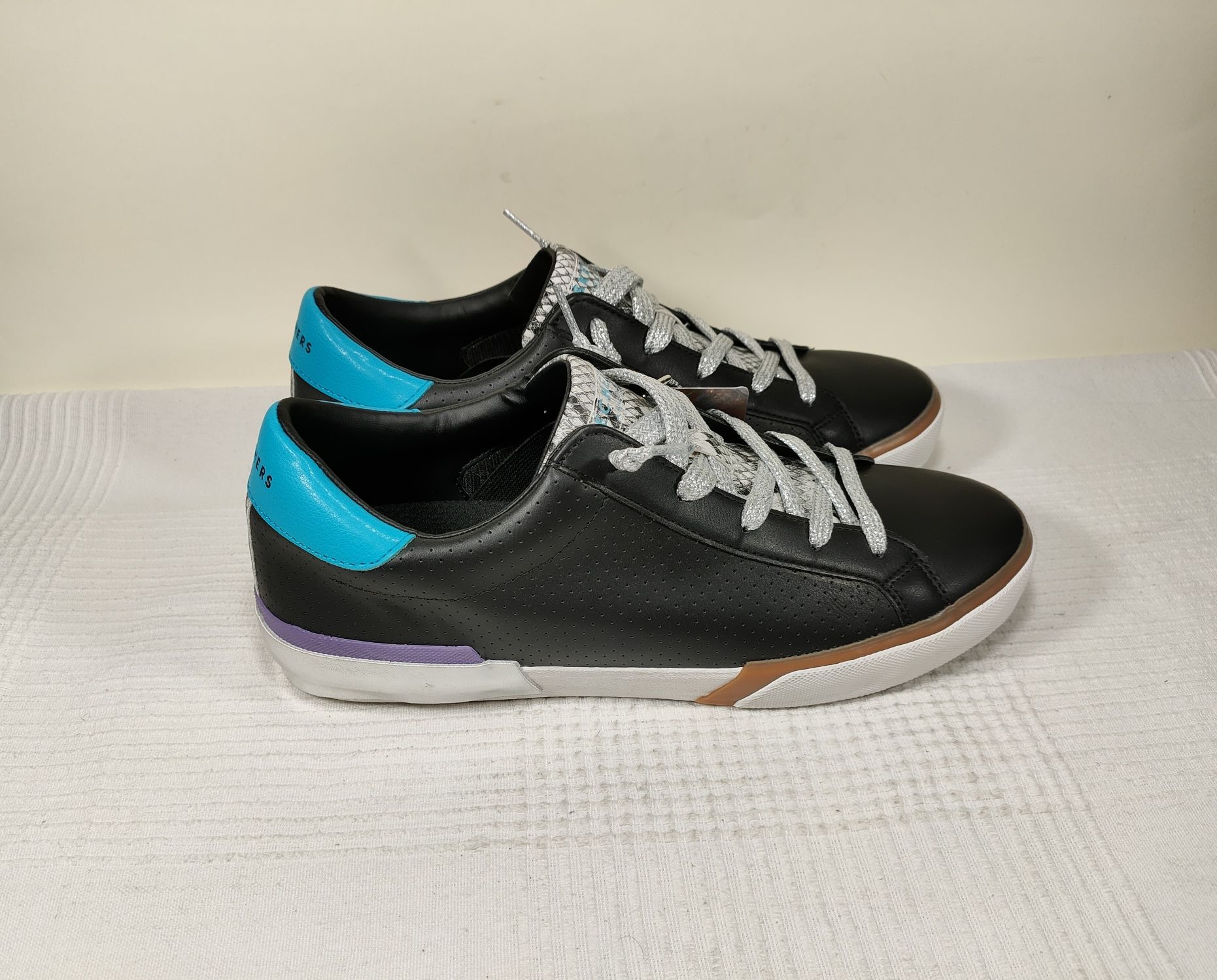 Buty Skechers Los Angeles damskie sneakersy Wedge Fit Street 41 28cm