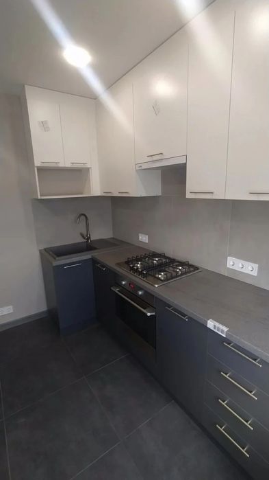 Кухні під замовлення