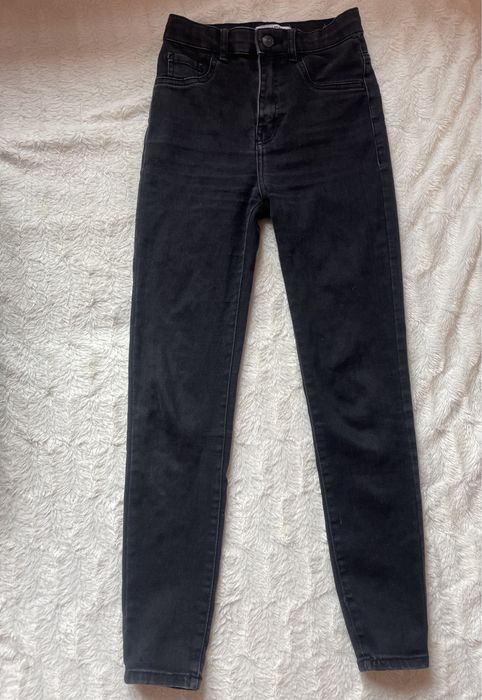 Spodnkie rurki skinny high waist z wysokim stanem