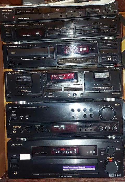 Ресіввер PioneerVSX- D811s під ремонт .
