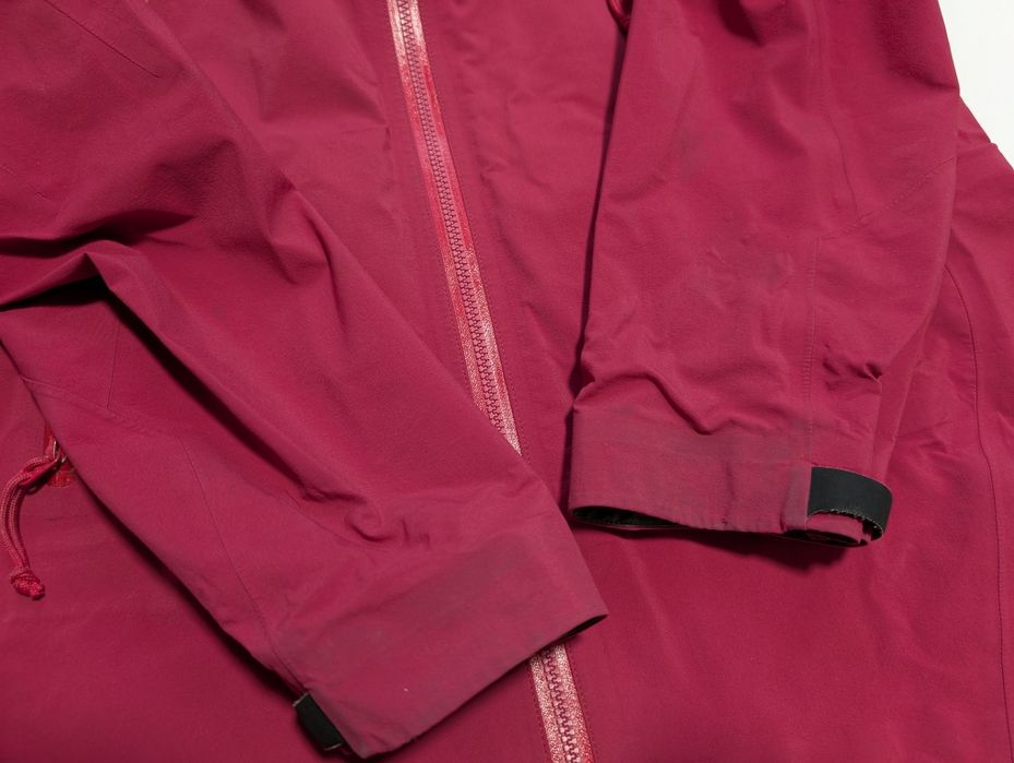 Arc'teryx zetabar gore tex жіноча куртка