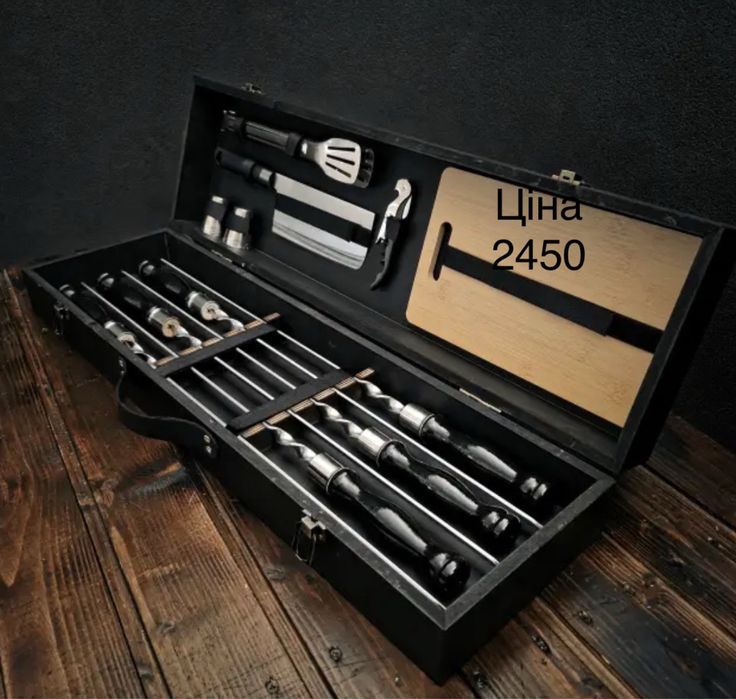 Набір шампурів в кейсі