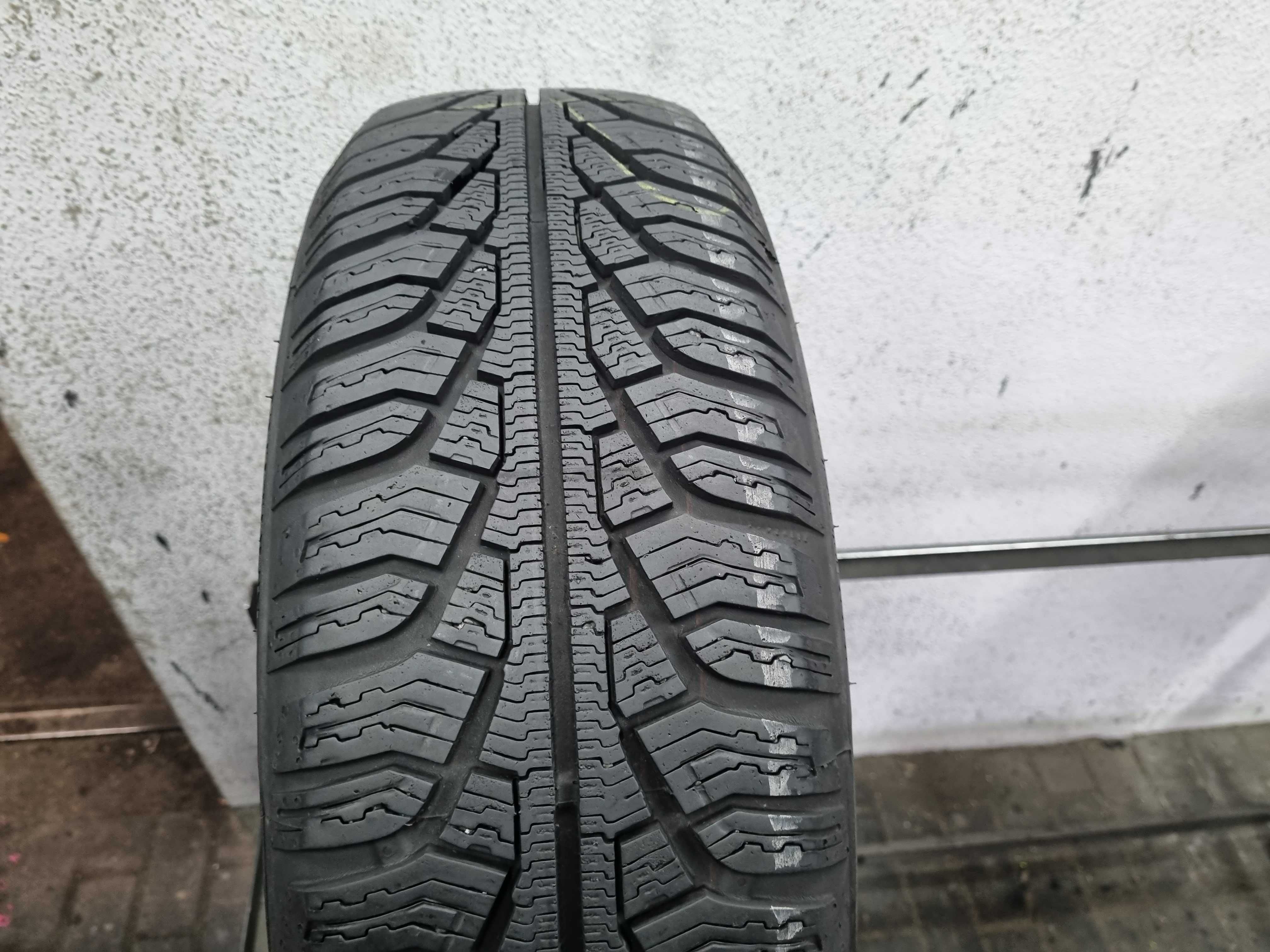 195/65/15 95T XL Uniroyal MS Plus 77 D.3718