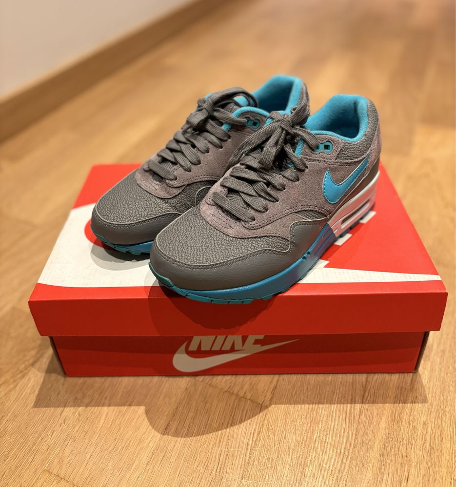 Ténis Nike Air Max 1