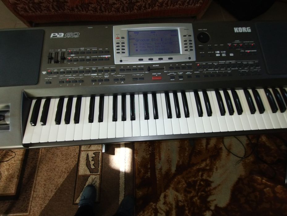 Sprzedam  Korg pa 60