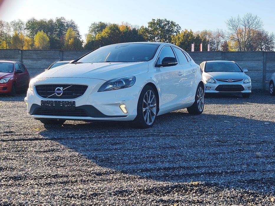 Volvo V40 R-Design 2.0 D4 190 KM | Heico Sportive | Serwis ASO