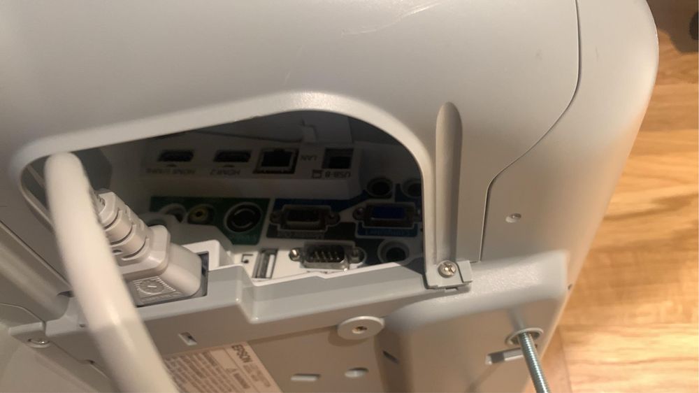 Projektor  Epson EB-575Wi