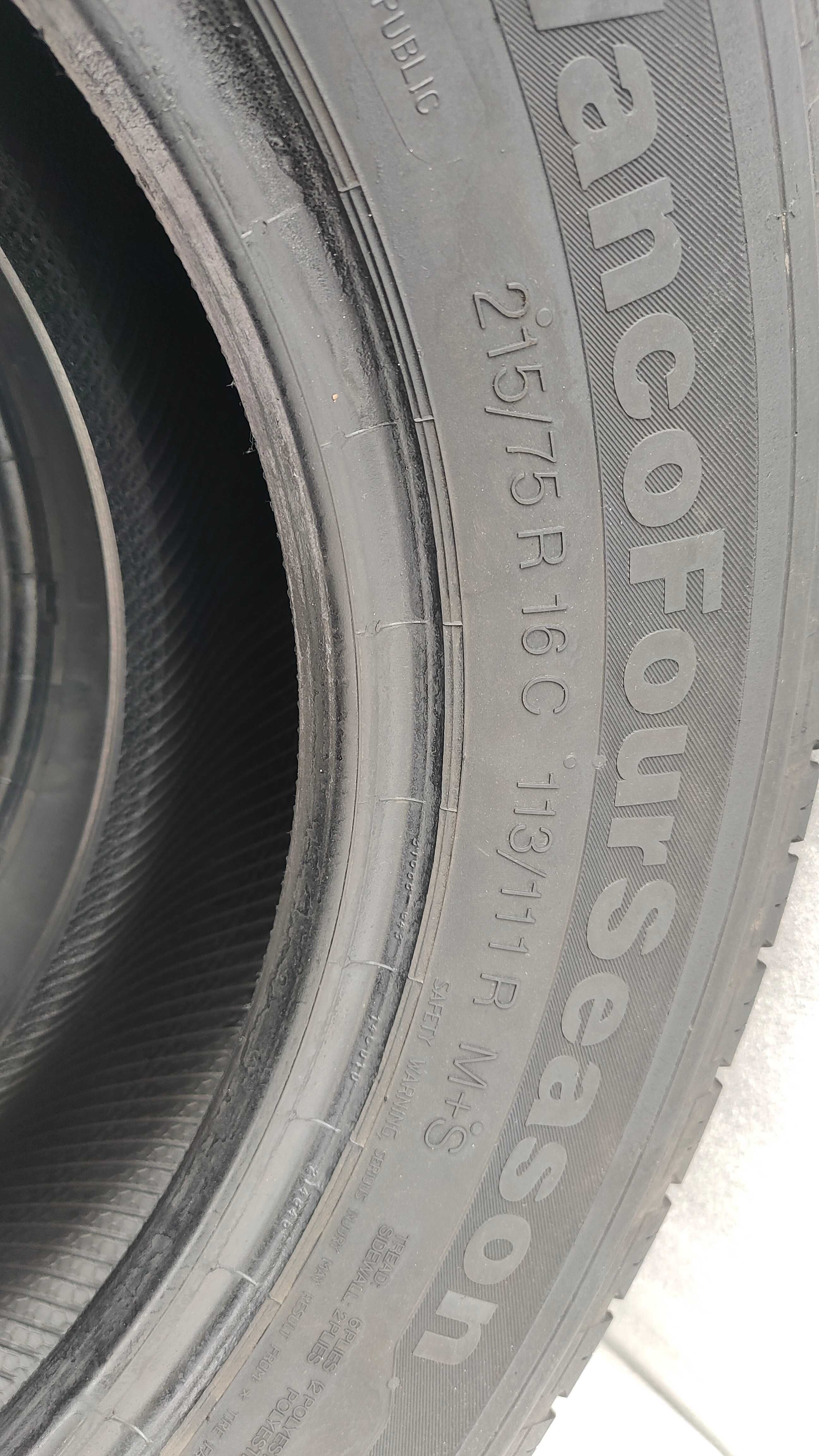 Opony Całoroczne 215/75/16C Continental 2szt 8,9mm MB