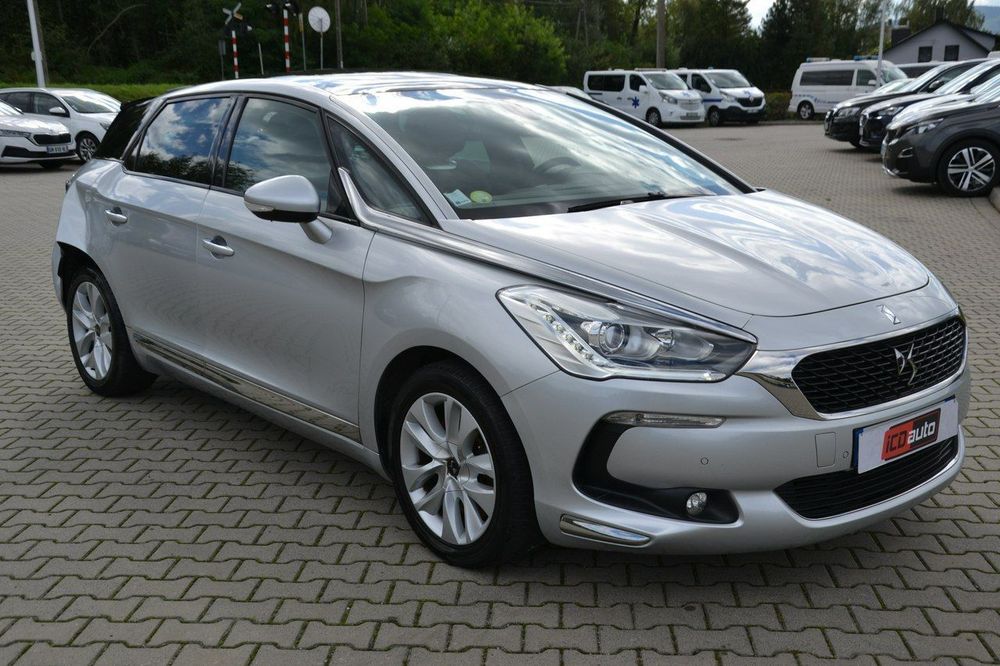 DS Automobiles DS 5 2,0 diesel 140 ps* panorama* nawigacja* skóra* ICDauto