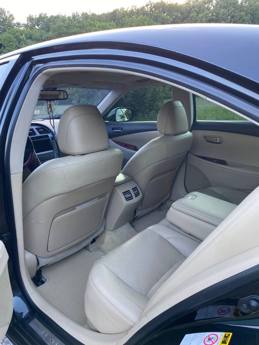 Продам Lexus ES 350