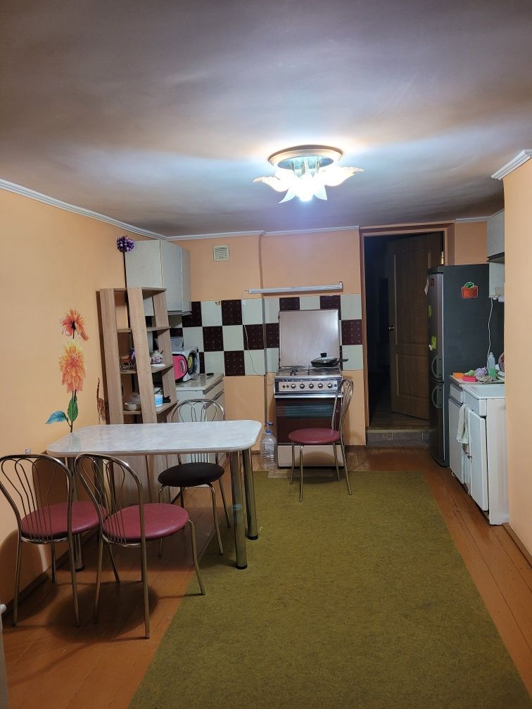 Оренда 1 км.кв.вул.Миру(в особняку),все необхідне,тільки 1 особу