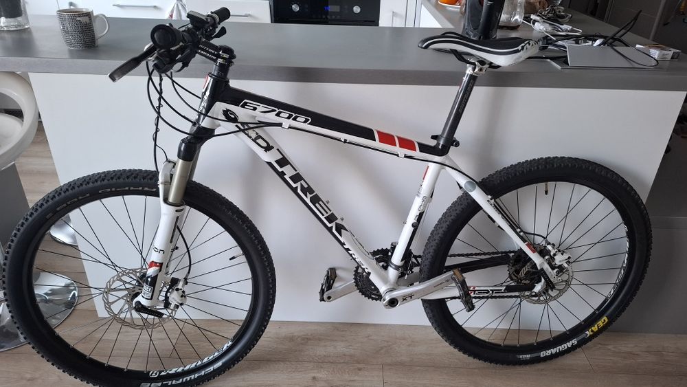 Rower górski / MTB TREK 6700, rozmiar M, 17,5 (44,5)