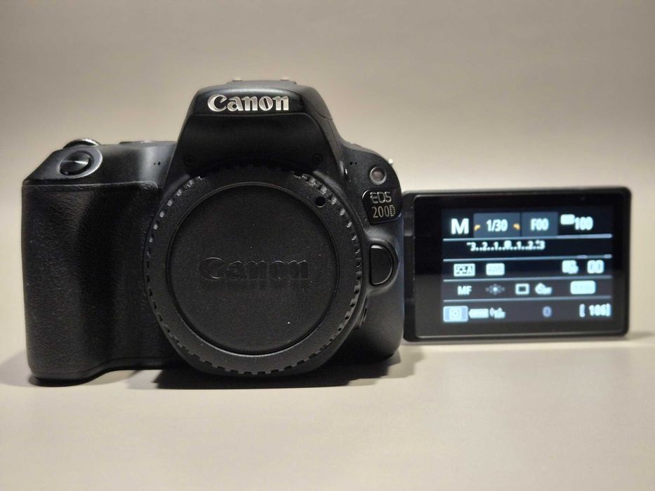 CANON EOS 200D [Corpo] simples e versátil !