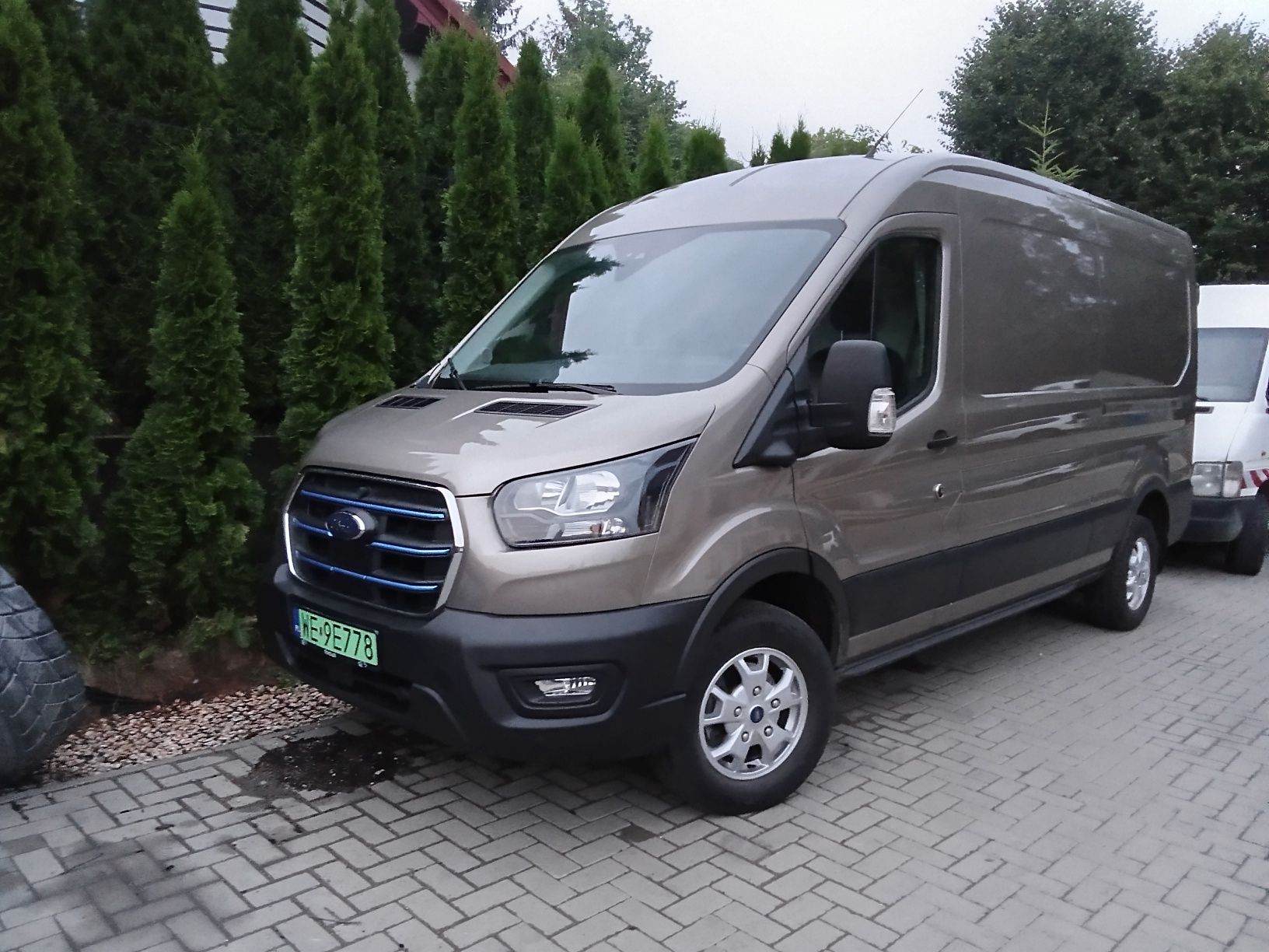 Ford E-Transit z 2023r