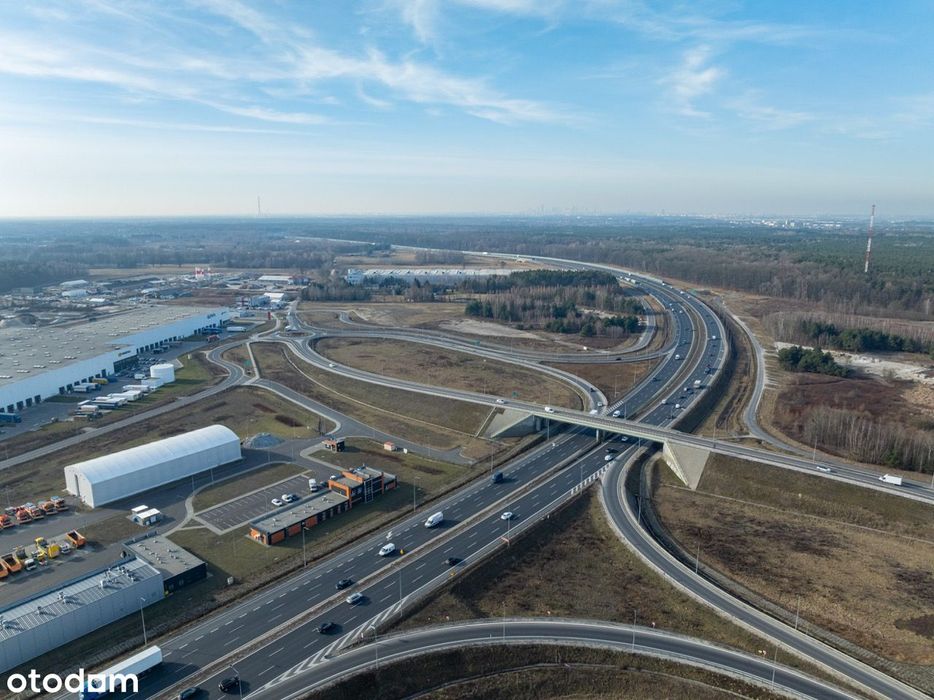 Inwestycyjna na węźle trasy S8 , bezpośredni zjazd z 2 kierunków