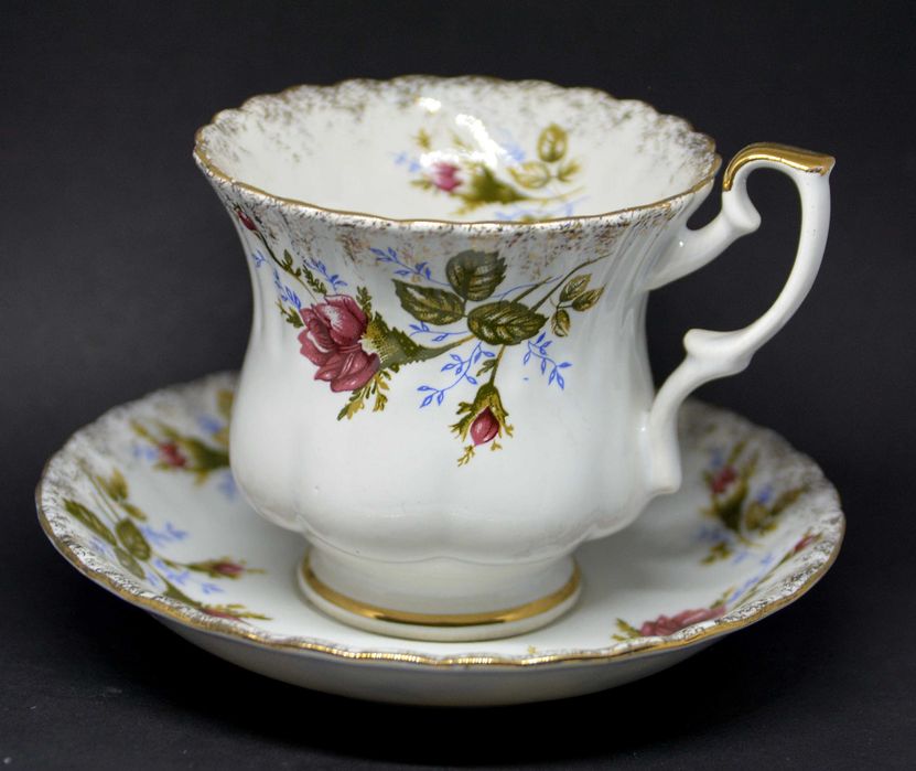 Porcelanowa Filiżanka i spodek Iwona Róża Złota Chodzież lata 80. Syg.